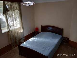 Хостелы Be Hostel Тбилиси Большой двухместный номер с 1 кроватью-1